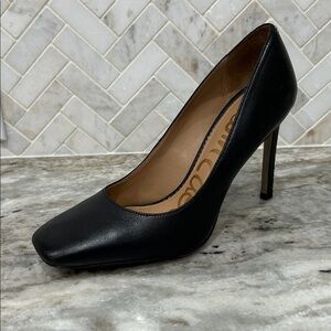 Sam Edelman Beth Square Toe Pump